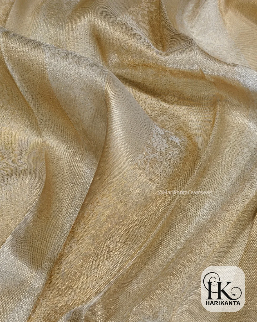 Viscose Giraffe Jacquard Design
